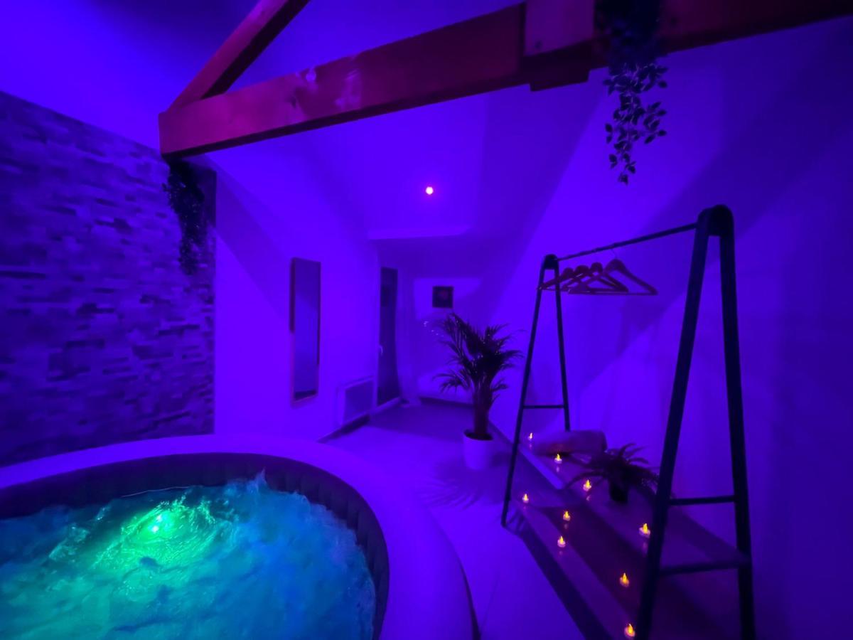 Апартаменты Un Cocon Pour 2 Ou 4 - Merignac -Jacuzzi - Netflix - Tram A Экстерьер фото